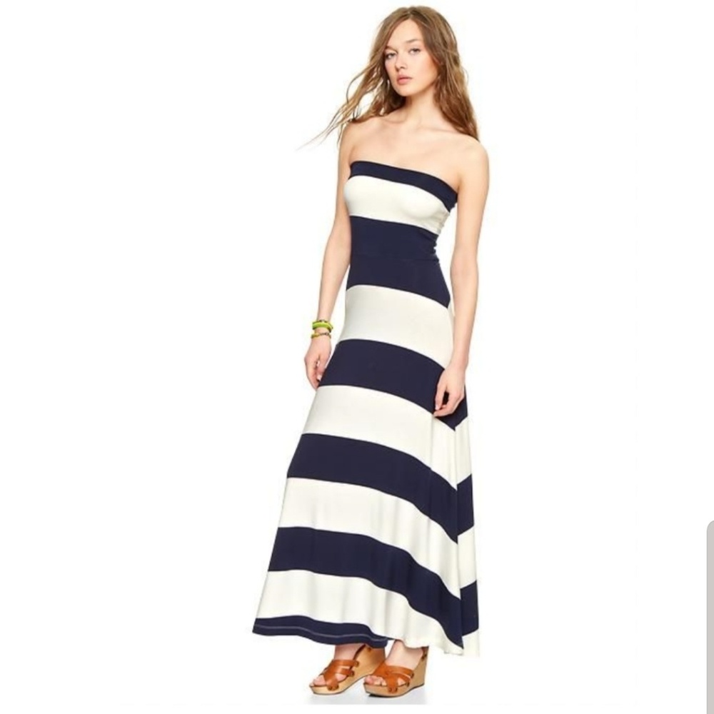 Gap 4 ways to wear it Maxi! - Picture 2 of 4